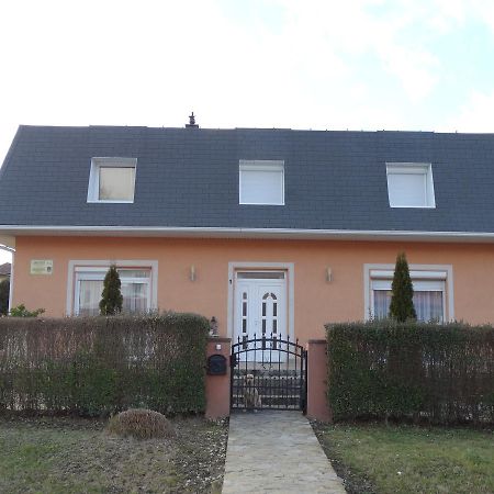 Herkules Apartman Zalakaros Bagian luar foto