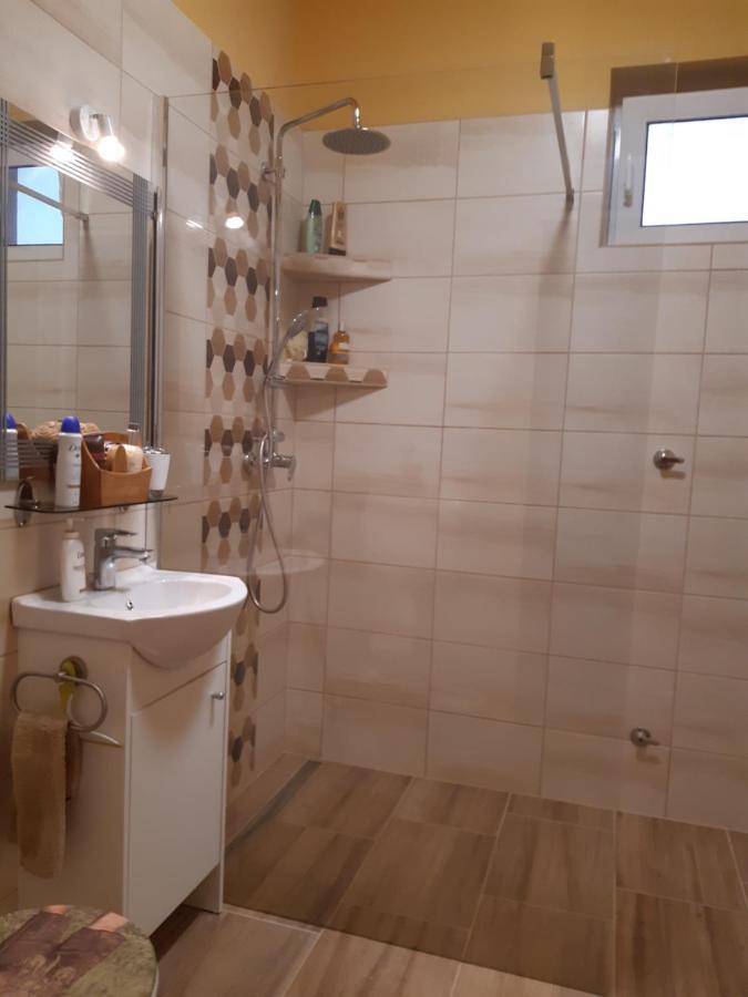Herkules Apartman Zalakaros Bagian luar foto