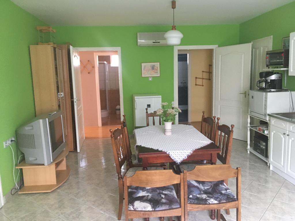 Herkules Apartman Zalakaros Bagian luar foto