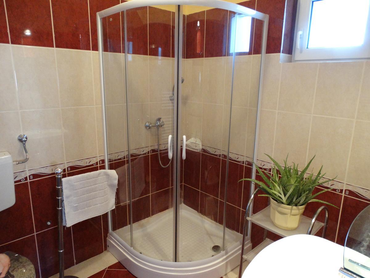 Herkules Apartman Zalakaros Bagian luar foto